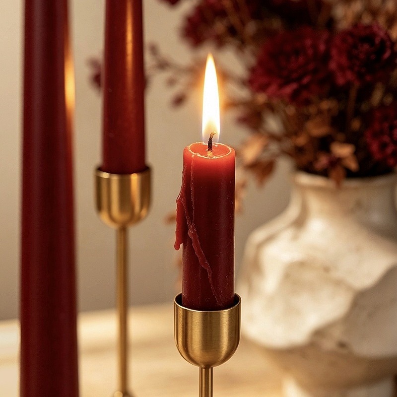 Bordeauxrode, taps toelopende  - Soy Wax recensie en prijs